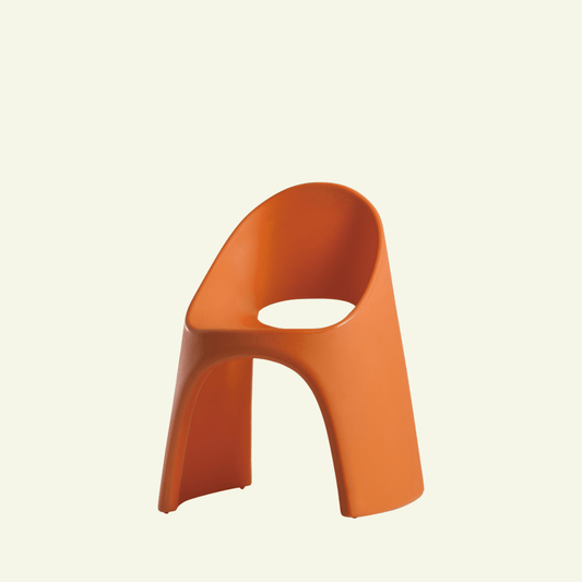Chaise empilable Amélie – Design par Italo Pertichini - SLIDE - La Maison MilanaiseAMELIE10Orange