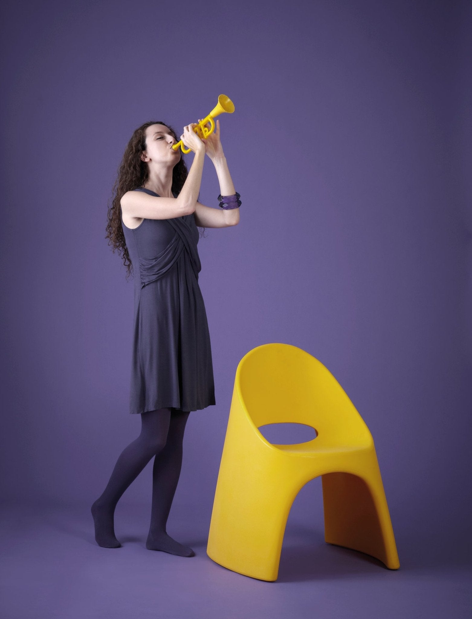 Chaise empilable Amélie – Design par Italo Pertichini - SLIDE - La Maison MilanaiseAMELIE10Orange