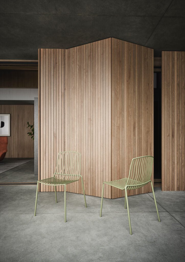 Chaise RIGA Lot de 2 – L’élégance minimaliste du métal coloré - IMPERIAL LINE - La Maison MilanaiseRIGA - 1Vert saugeSans accoudoir