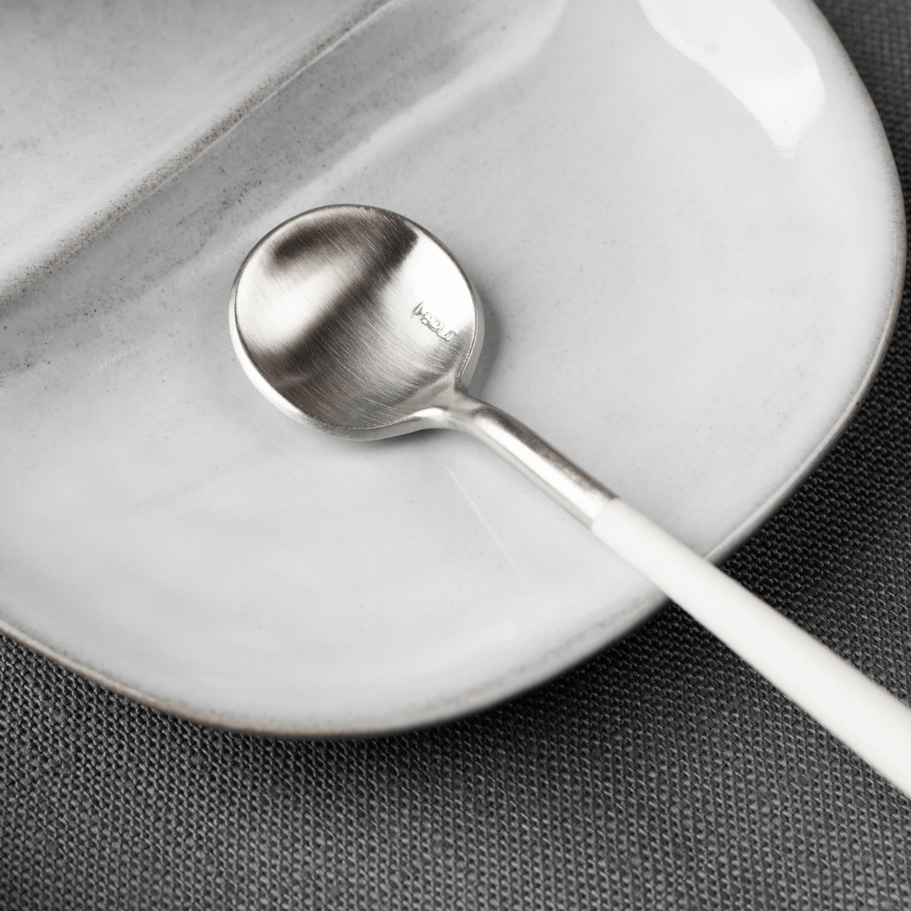 Couverts NEO en acier inox 18/10 – Design audacieux par BELO INOX - La Maison MilanaiseNEO - 5BlancBrossé75 Pièces