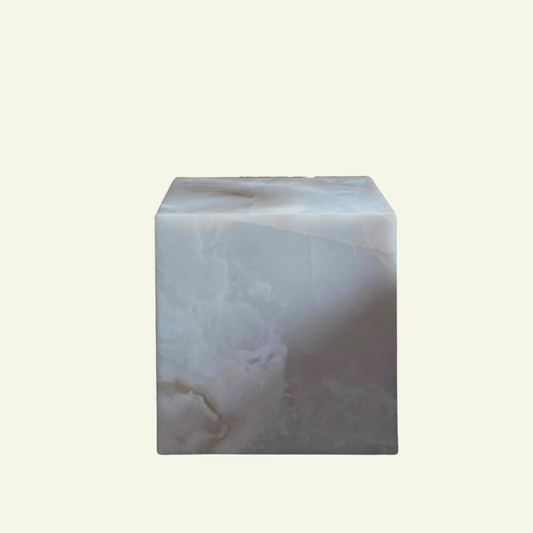 Cube en marbre ou onyx Logos 35 - MANIFESTE - La Maison MilanaiseLOGOS35BlancOnyx Blanc