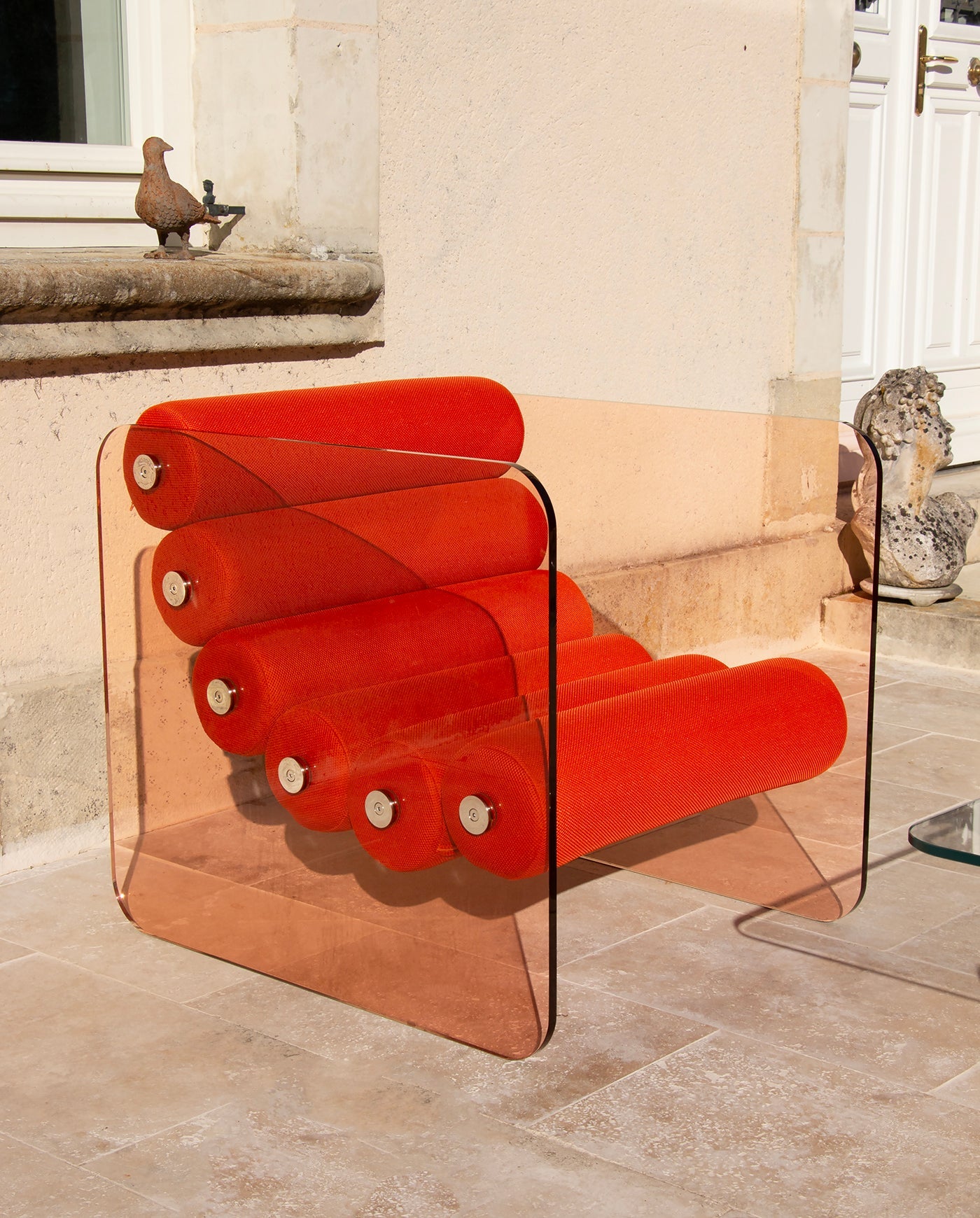 Fauteuil en altuglas et assise runner tissus alvéolaire MW02 - KUUMO DESIGN - La Maison MilanaiseMW02APC - 8OrangeBronze