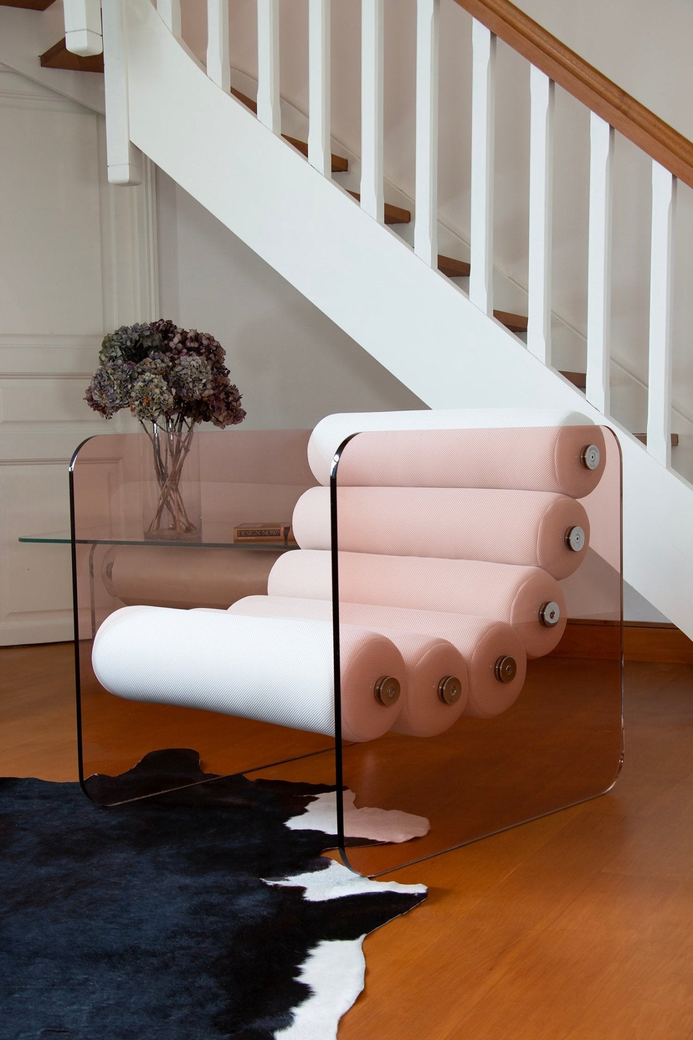 Fauteuil en altuglas et assise runner tissus alvéolaire MW02 - KUUMO DESIGN - La Maison MilanaiseMW02APC - 35BlancBronze