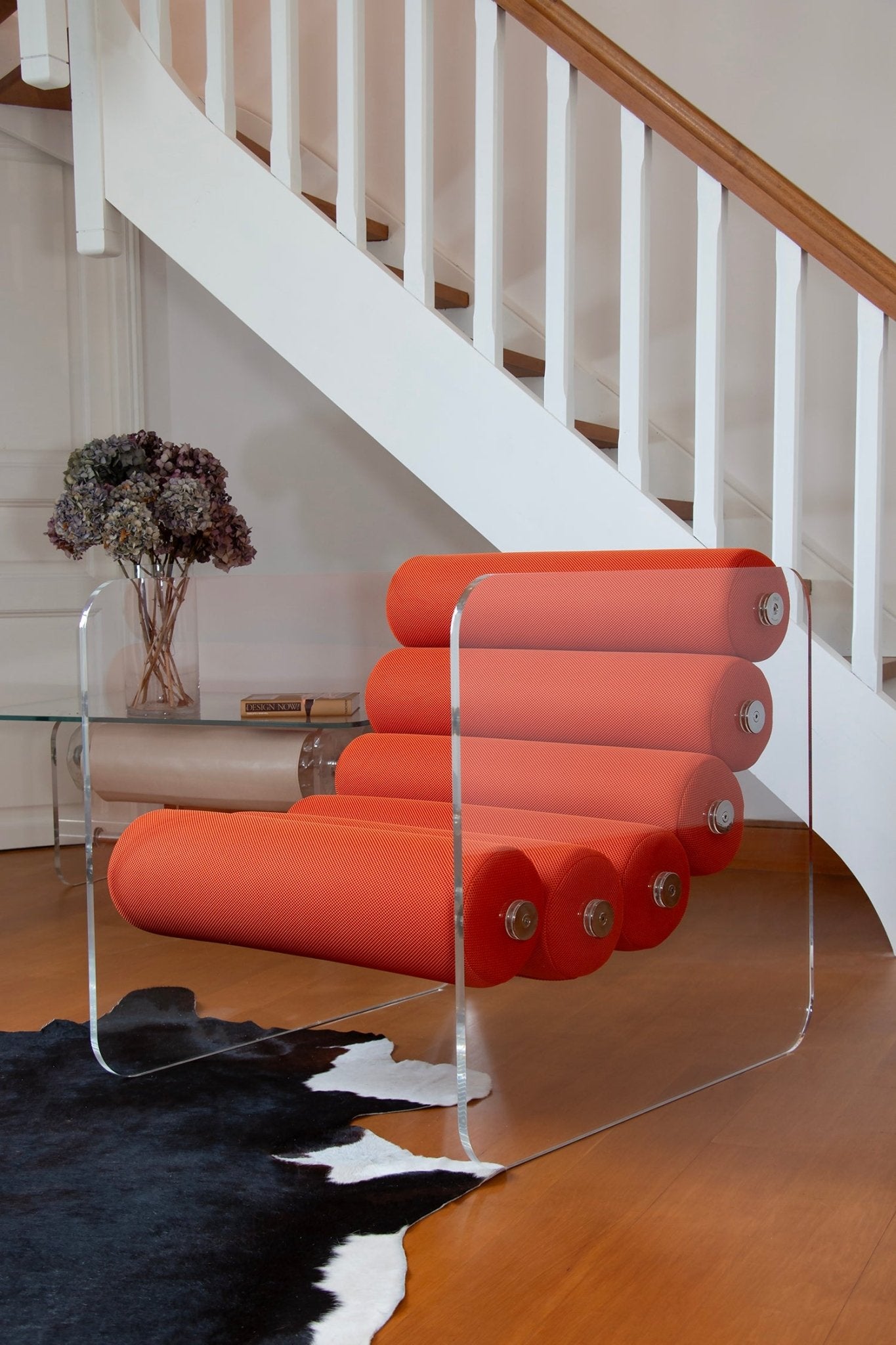 Fauteuil en altuglas et assise runner tissus alvéolaire MW02 - KUUMO DESIGN - La Maison MilanaiseMW02APC - 7OrangeTransparent