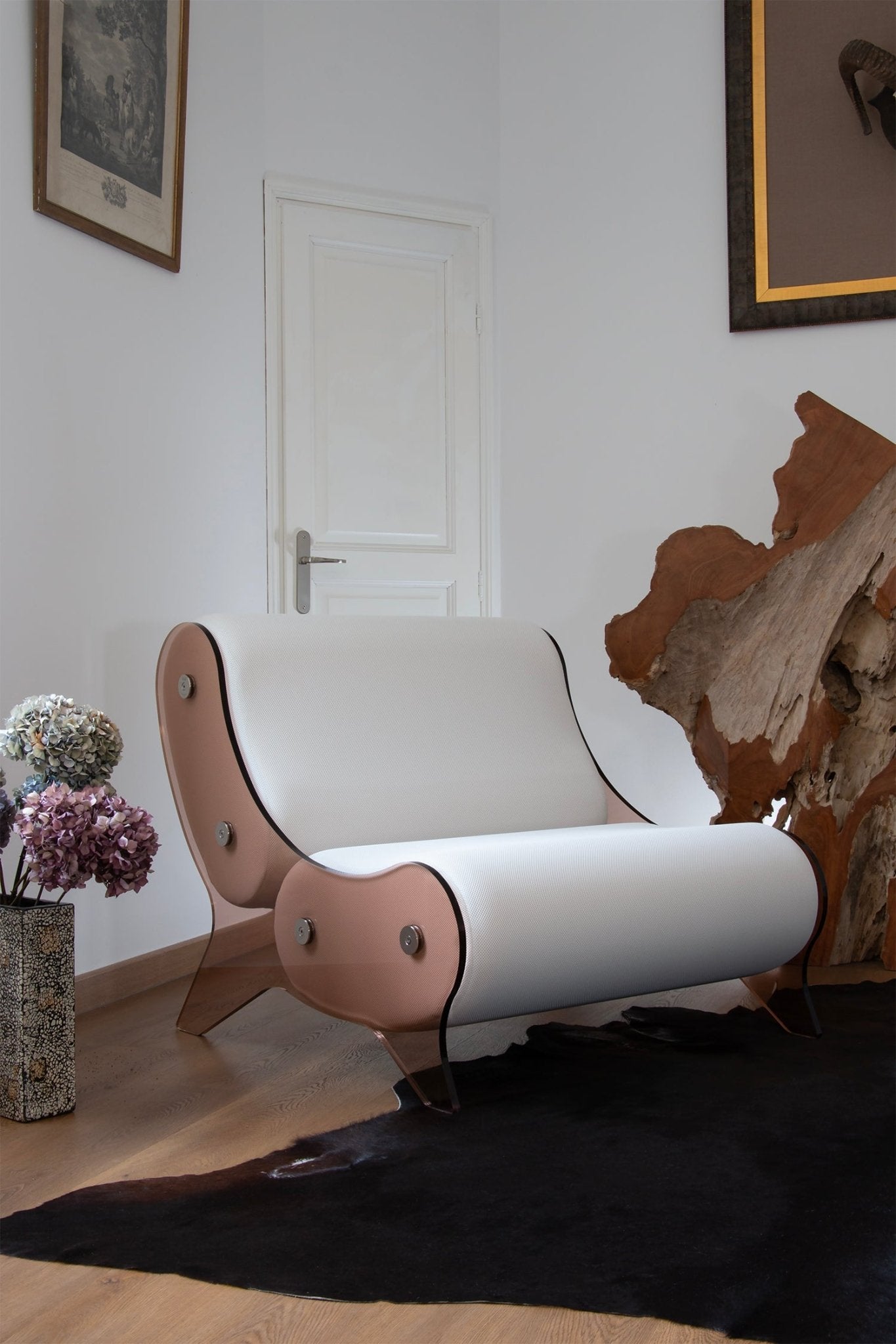 Fauteuil en altuglas fumé et mousse alvéolaire - KUUMO DESIGN - La Maison MilanaiseMW06 - SP - 2Bronze