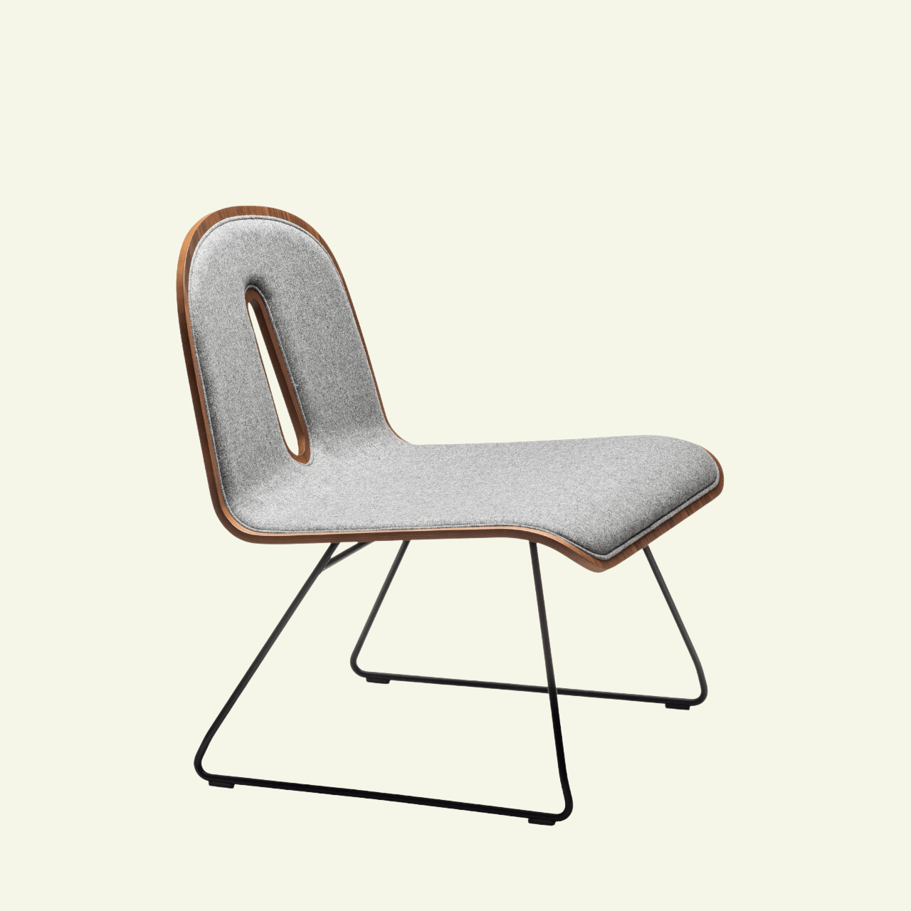 Fauteuil en bois rembourré Gotham Woody - CHAIRS AND MORE - La Maison MilanaiseGOTHAMWOODYLOUNGE2
