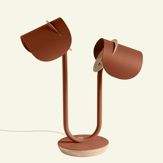 Lampe à poser Artisanat français & matériaux recyclés Pistil - JURIE & JARRE - La Maison MilanaisePILA06FONOBlanc AlbâtreChêne foncé recycléNoir
