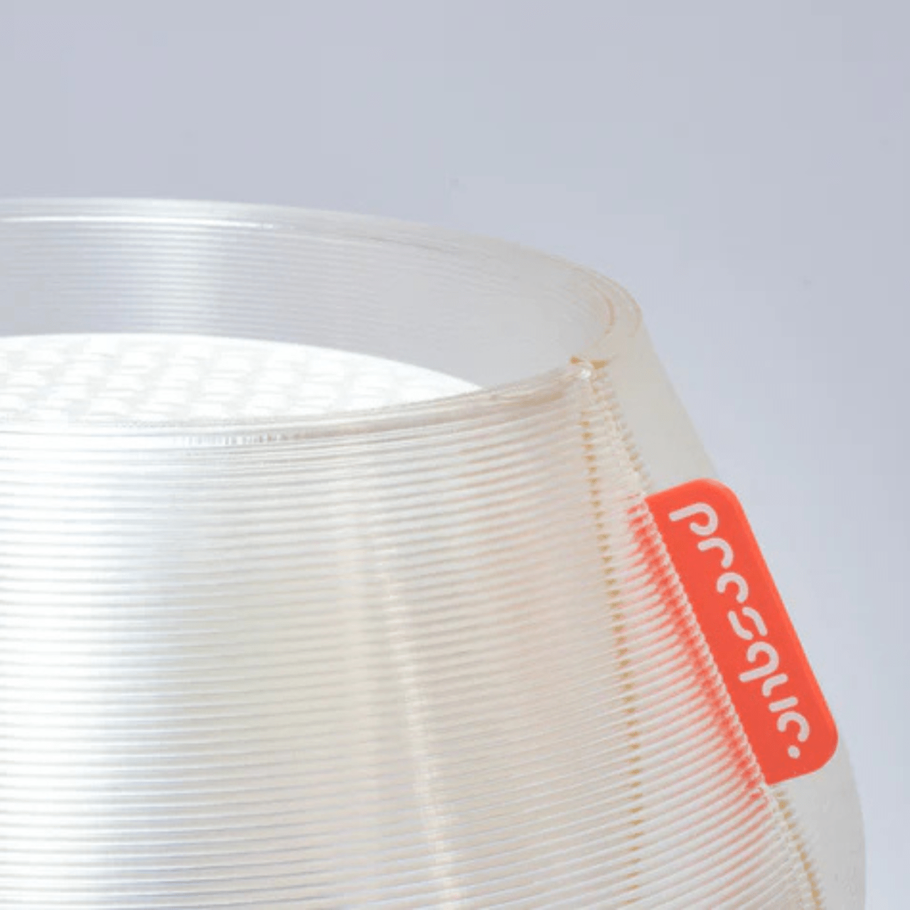 Lampe à poser en bioplastique vert et blanc Originale.gcode - PRESQUE STUDIO - La Maison Milanaiseoriginalgcodevert - 1Originale Ø21cmxH27cmBlanc Chaud