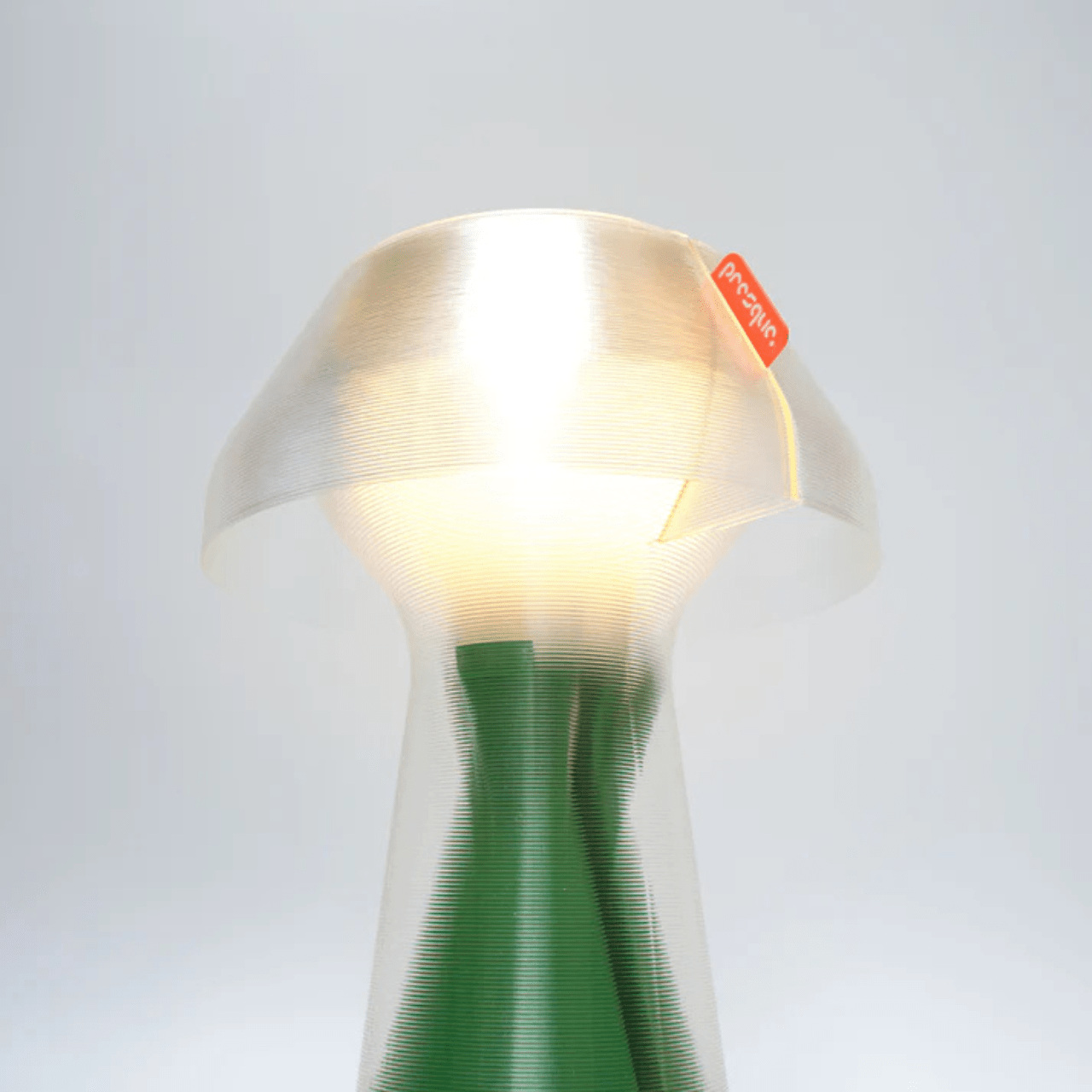 Lampe à poser en bioplastique vert et blanc Originale.gcode - PRESQUE STUDIO - La Maison Milanaiseoriginalgcodevert - 1Originale Ø21cmxH27cmBlanc Chaud
