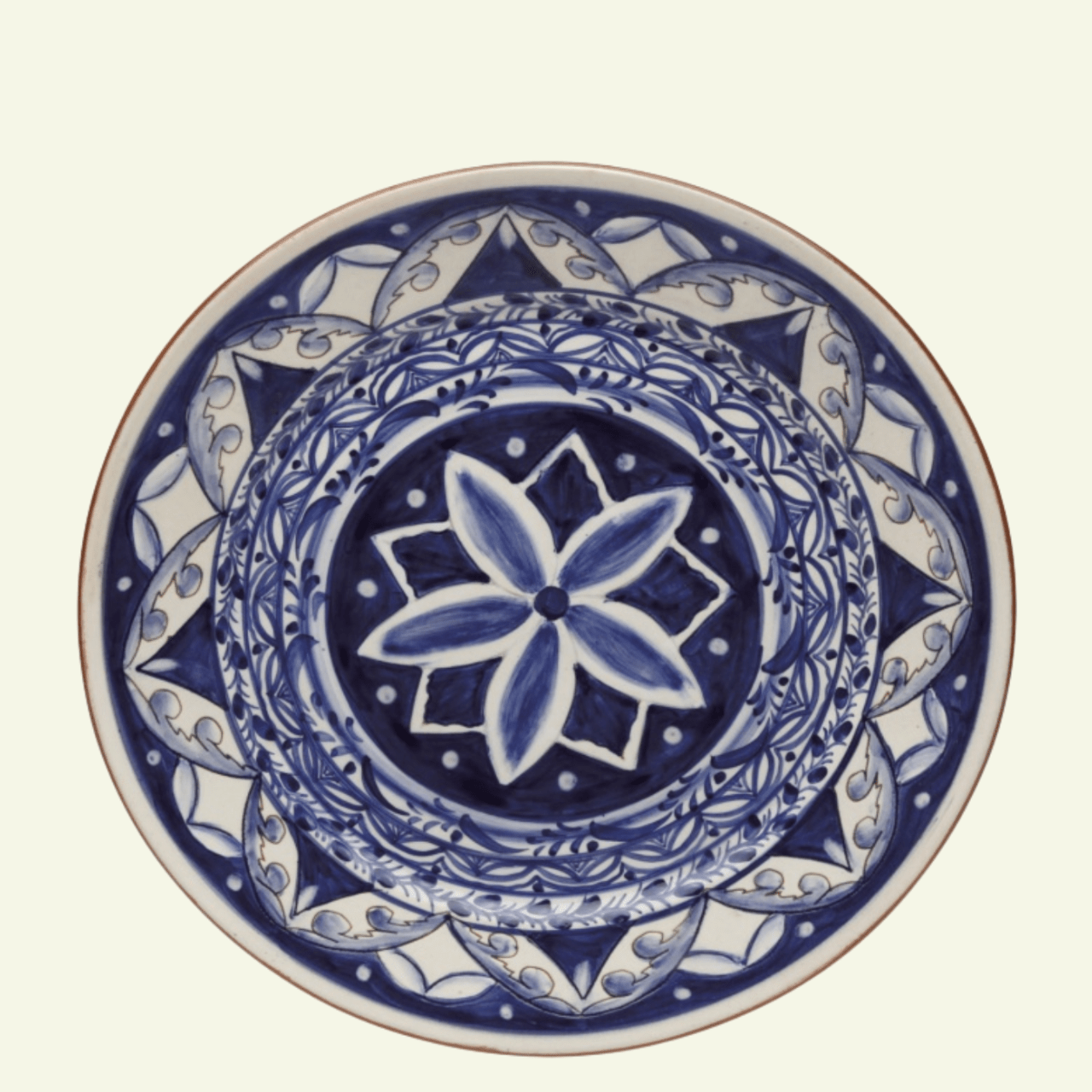 Plat floral bleu en terre cuite Alentejo Terracotta - COSTA NOVA - La Maison MilanaiseCFL0436Rond Ø43.2cm