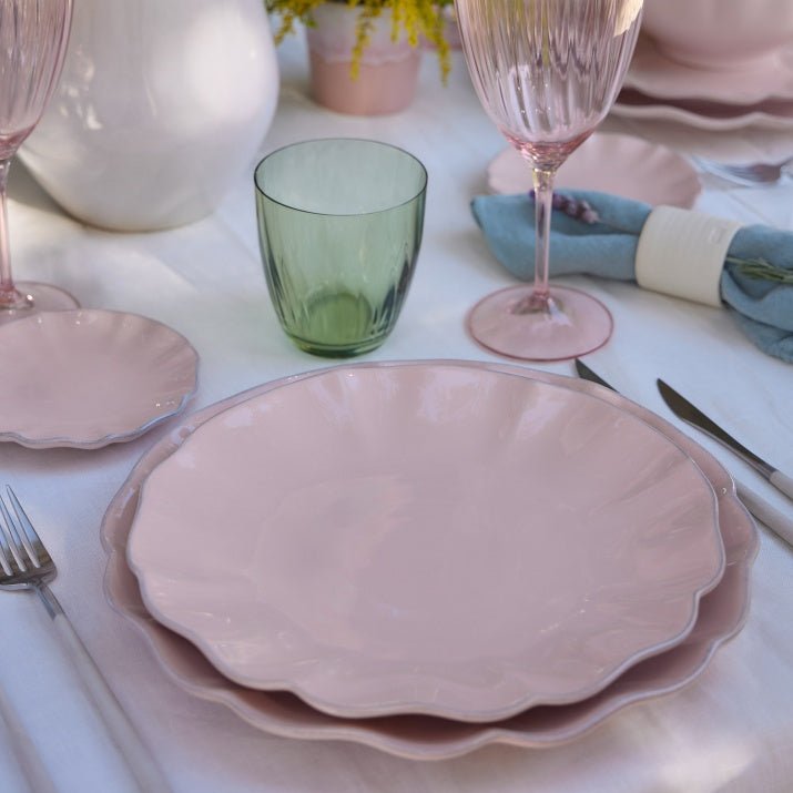 Sous assiettes bord à volants en grès fin Rosa, lot de 6 - COSTA NOVA - La Maison MilanaiseDAP281B6 Sous Assiettes Ø28.2cm H3.1cmBlanc