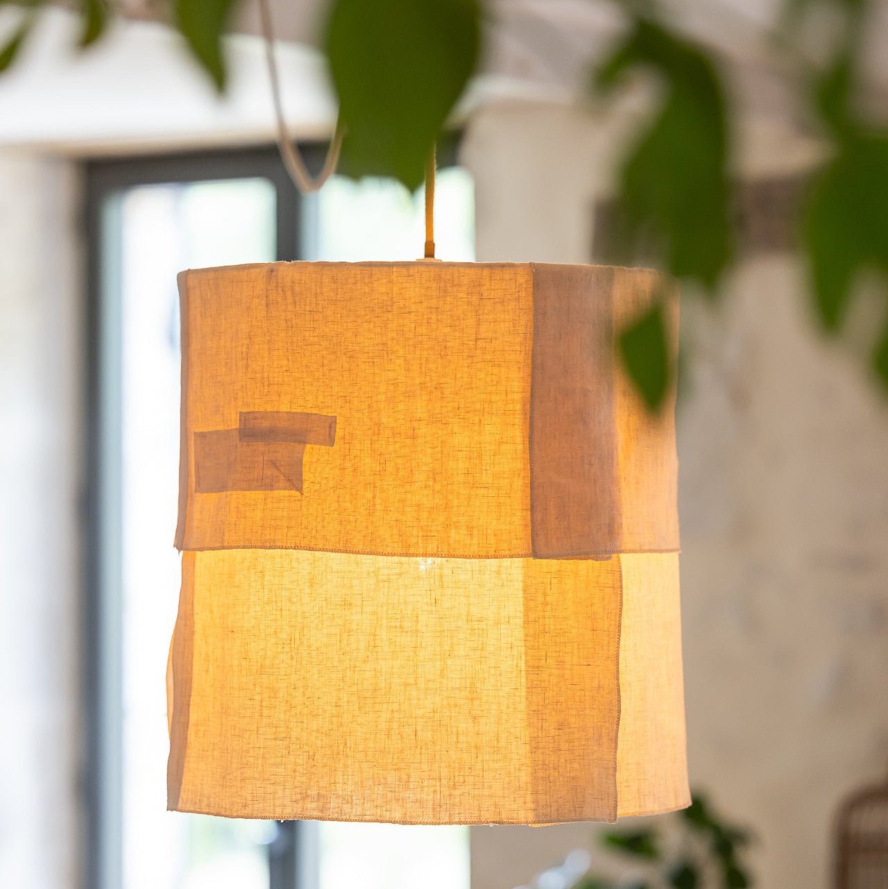 Suspension Ø36cm APLASME – Lin naturel et chanvre upcyclé - STUDIO ECHO - La Maison MilanaiseSUSPAPLASMEØ36Bc4 pans1Avec câble