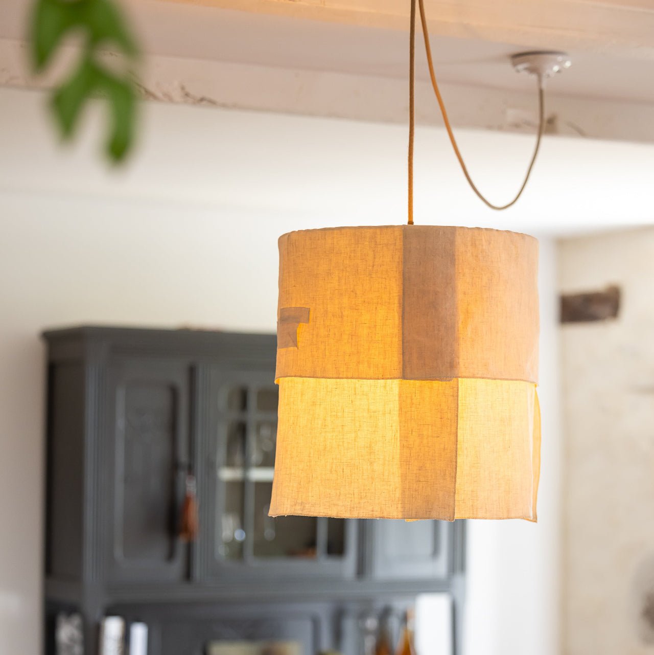 Suspension Ø36cm APLASME – Lin naturel et chanvre upcyclé - STUDIO ECHO - La Maison MilanaiseSUSPAPLASMEØ36C3 pans2Sans câble