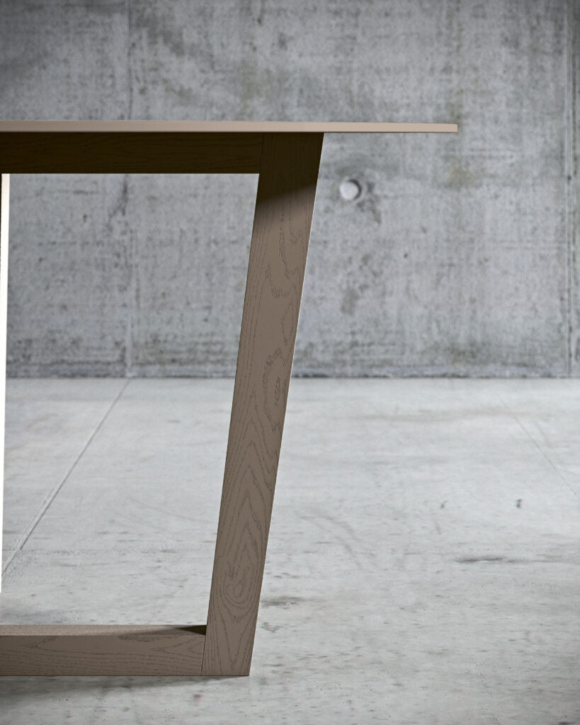 Table FENG SHUI – Design italien d’exception en Fenix, céramique ou HPL – IMPÉRIAL LINE - La Maison MilanaiseFENGSHUI - 3200x100cm Ovale Plateau Ceramic et pied normal Bois naturel